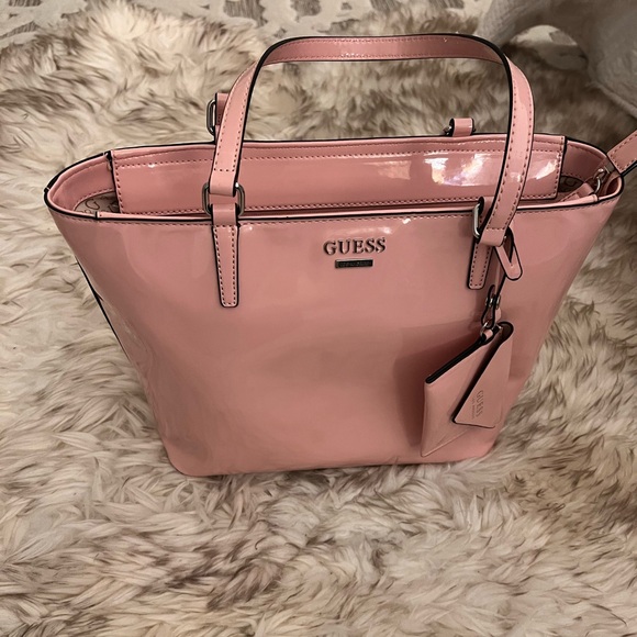 BRAND NEW - Guess: Baby pink midsize purse - Picture 3 of 8